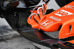 McLaren MCL32 neus detail
