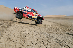 #301 Toyota Gazoo Racing Toyota Hilux: Nasser Al-Attiyah, Mathieu Baumel