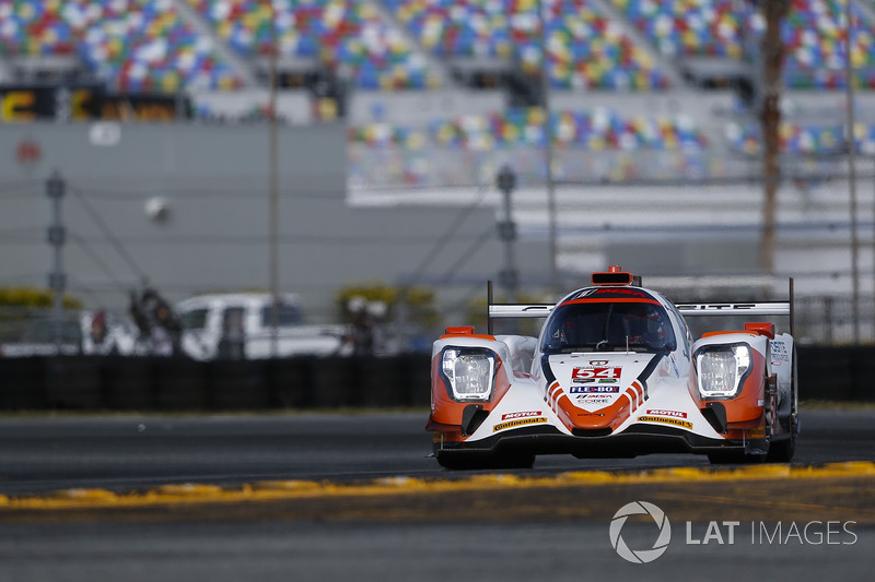 #54 CORE autosport ORECA LMP2, P: Jon Bennett, Colin Braun, Romain Dumas, Loic Duval