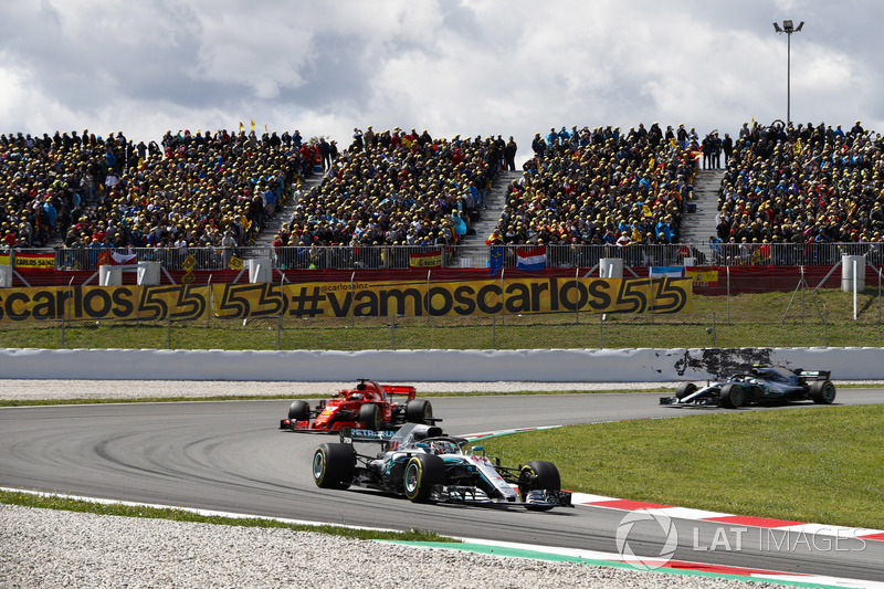 Lewis Hamilton, Mercedes AMG F1 W09, Sebastian Vettel, Ferrari SF71H e Valtteri Bottas, Mercedes AMG F1 W09