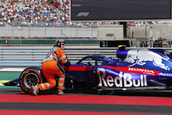 Pierre Gasly, Scuderia Toro Rosso STR13 yarış dışı