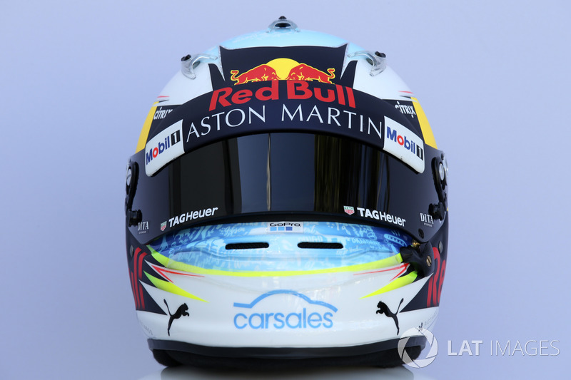 Шлем Даниэля Риккардо из сезона-2018 (выступал за Red Bull Racing)
