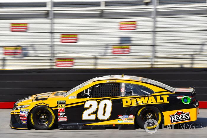 Erik Jones, Joe Gibbs Racing, Toyota Camry DeWalt