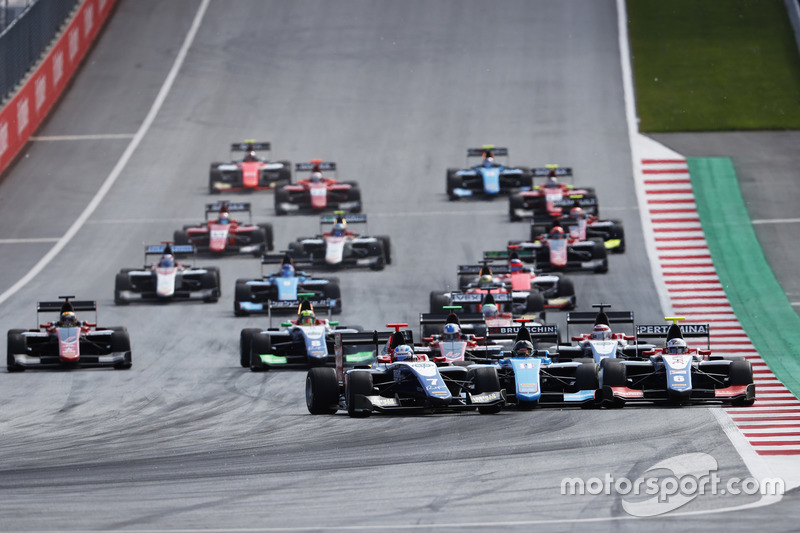 Ryan Tveter, Trident David Beckmann, Jenzer Motorsport and Giuliano Alesi, Trident crash at the start