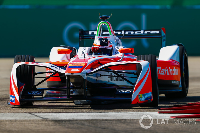 3. <img src="https://cdn-7.motorsport.com/static/img/cfp/0/0/0/200/207/s3/sweden-2.jpg" alt="" width="20" height="12" /> Felix Rosenqvist, Mahindra Racing