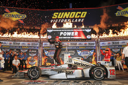 Race winner Will Power, Team Penske Chevrolet