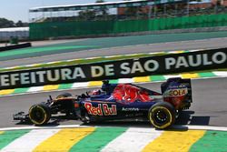 Daniil Kvyat, Scuderia Toro Rosso STR11