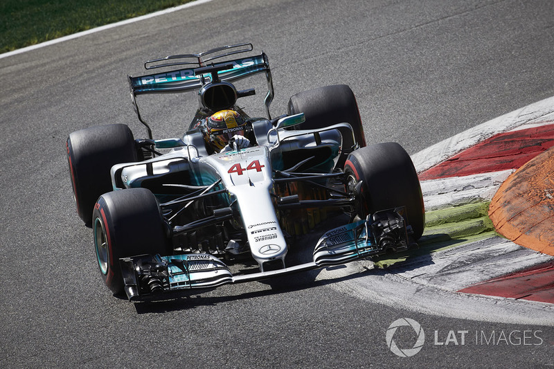 2017: Льюис Хэмилтон, Mercedes AMG F1 W08