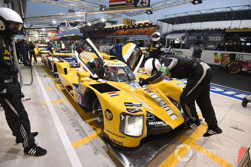 №29 Racing Team Nederland Dallara P217 Gibson: Рубенс Баррикелло, Ян Ламмерс, Фриц ван Эрд