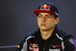 Max Verstappen, Scuderia Toro Rosso in der FIA Pressekonferenz