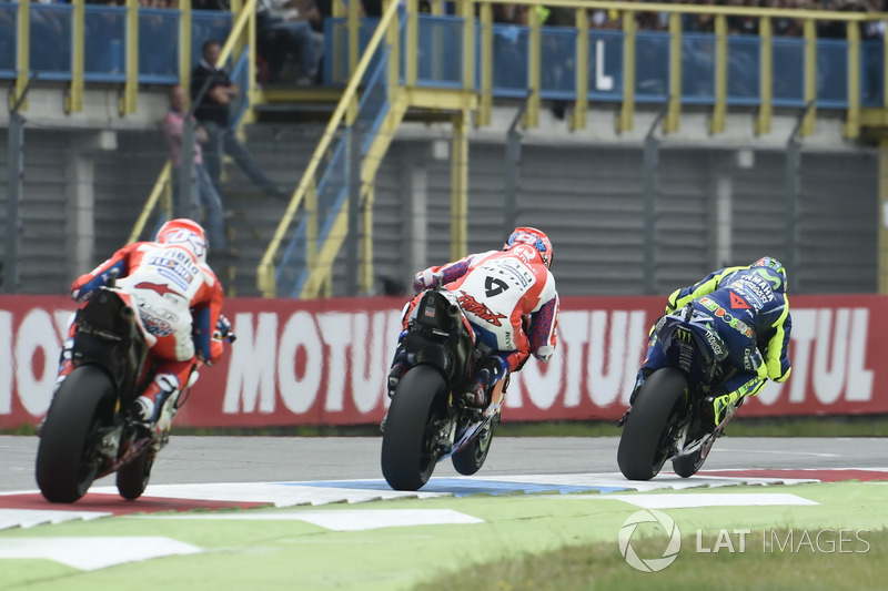 Валентино Россі, Yamaha Factory Racing
