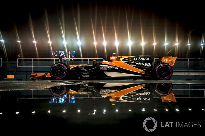  Stoffel Vandoorne, McLaren MCL32