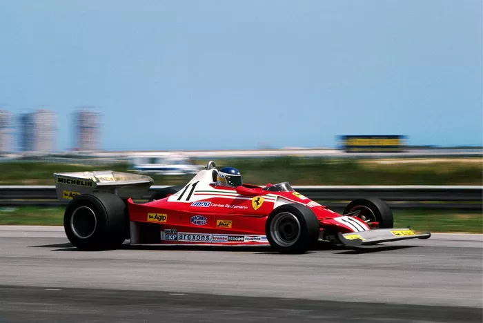 Carlos Reutemann, Ferrari 312T2 ganó su primera carrera con Ferrari y obtuvo la primera victoria para el fabricante de neumáticos Michelin