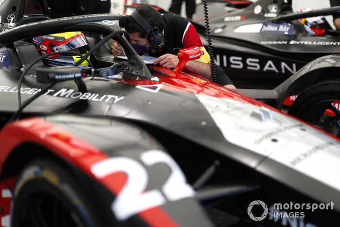 Oliver Rowland, Nissan e.Dams, Nissan IMO2