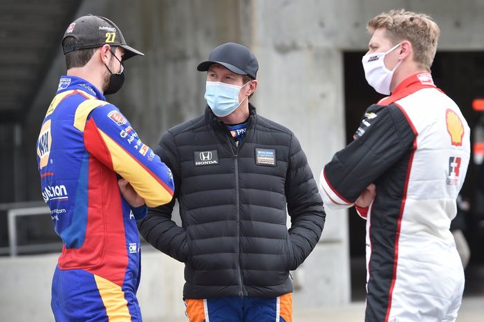 Alexander Rossi, Andretti Autosport Honda, Scott Dixon, Chip Ganassi Racing Honda, Josef Newgarden, Team Penske Chevrolet