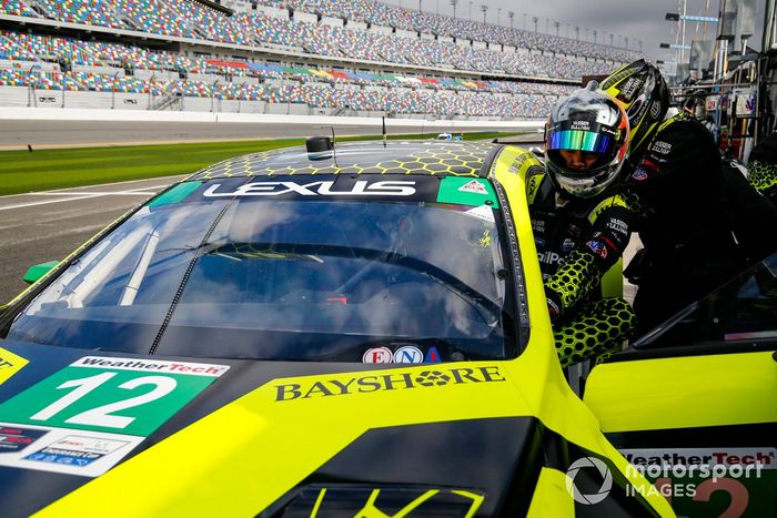 #12 Vasser Sullivan Lexus RC F GT3, GTD: Frankie Montecalvo, Robert Megennis, Townsend Bell, Zach Veach