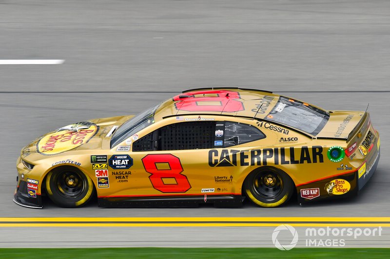 29. Daniel Hemric, Richard Childress Racing, Chevrolet Camaro Bass Pro Shops / Caterpillar