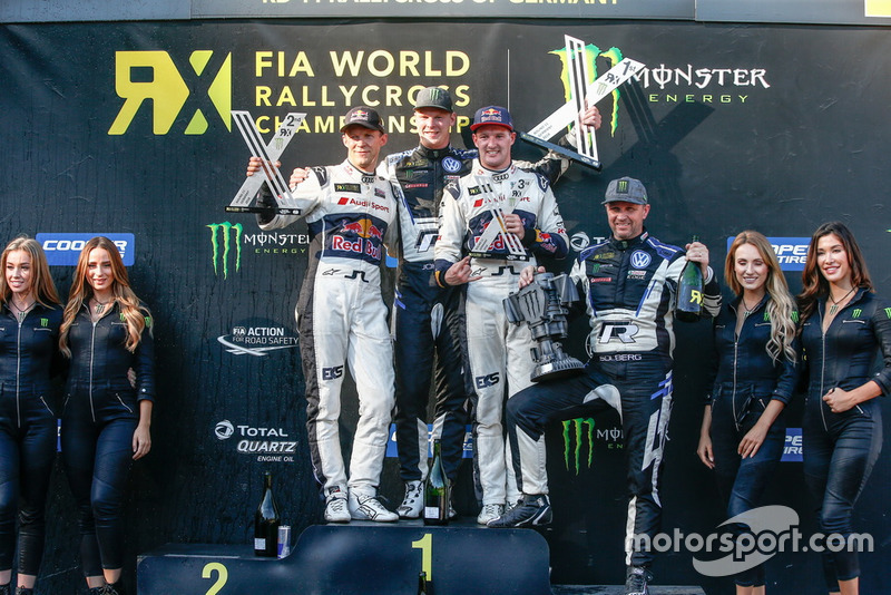 Podium: Race winner Johan Kristoffersson, PSRX Volkswagen Sweden, second place Mattias Ekström, EKS Audi Sport, third place Andreas Bakkerud, EKS Audi Sport