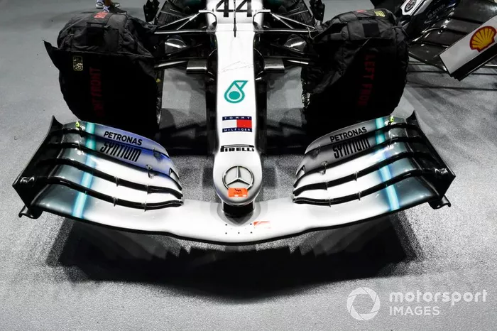 Alerón delantero del Mercedes AMG F1 W10