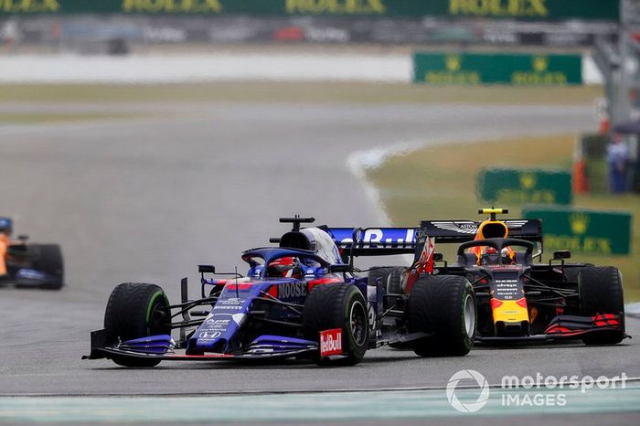 Daniil Kvyat, Toro Rosso STR14, Pierre Gasly, Red Bull Racing RB15