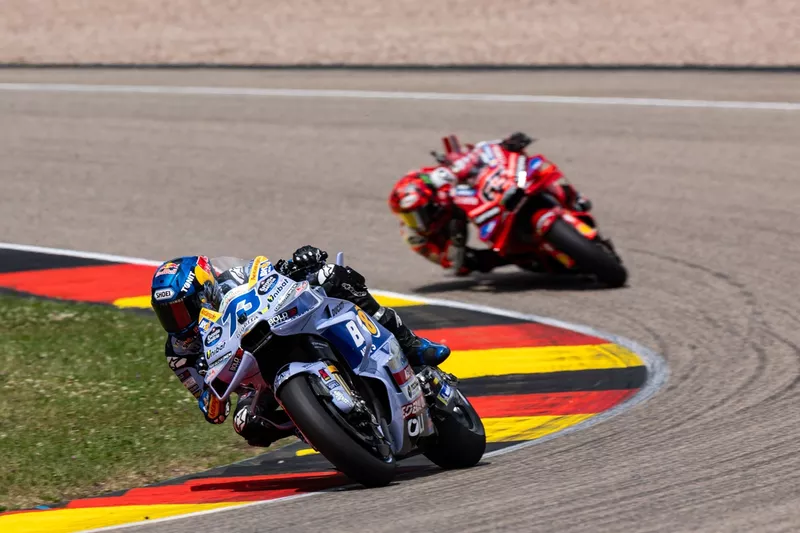 Alex Marquez, Gresini Racing, Francesco Bagnaia, Ducati Team