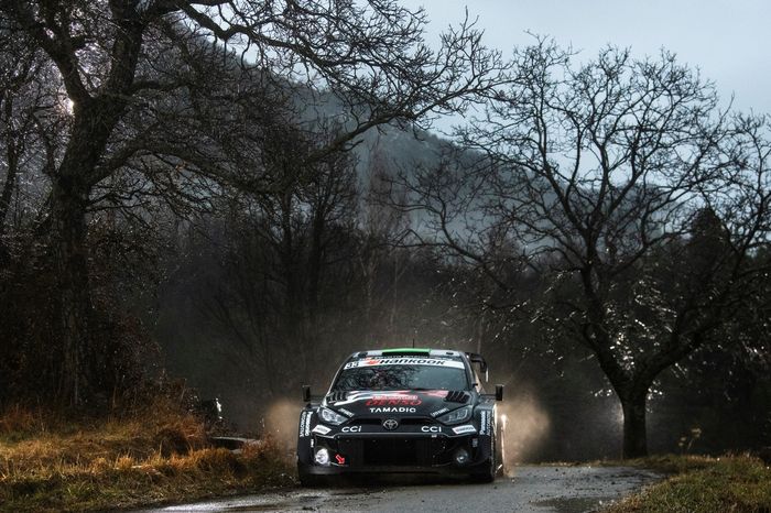 Elfyn Evans, Scott Martin, Toyota Gazoo Racing WRT Toyota GR Yaris Rally1