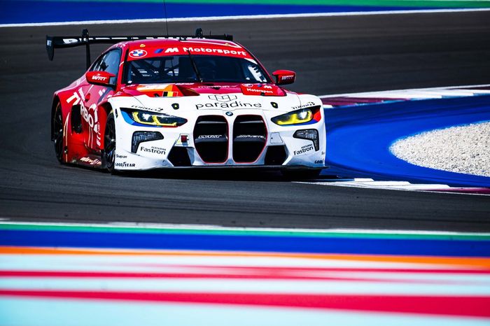 #31 Team WRT BMW M4 LMGT3: Darren Leung, Sean Gelael, Augusto Farfus