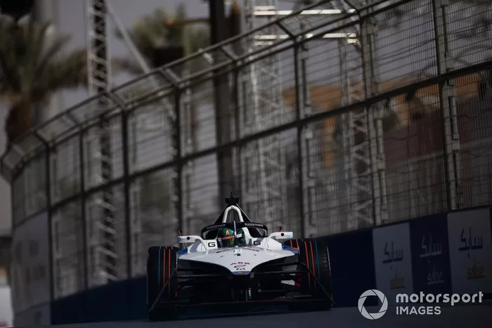 Jake Dennis, Andretti Global, Porsche 99X Electric Gen3