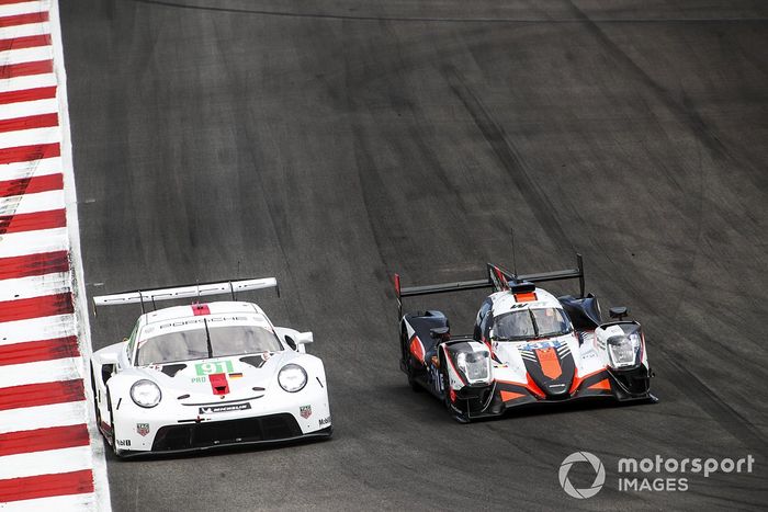 #91 Porsche GT Team Porsche 911 RSR - 19: Gianmaria Bruni, Richard Lietz, Frederic Makowiecki and #31 Team WRT Oreca 07 - Gibson: Robin Frijns, Ferdinand Habsburg-Lothringen, Charles Milesi 