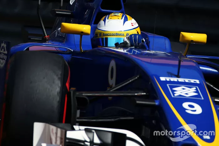 O brasileiro larga em último, enquanto Marcus Ericsson, que vence a batalha por 5 a 1, começa na 17ª posição.