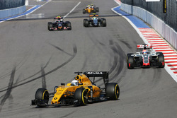 Kevin Magnussen, Renault Sport F1 Team RS16