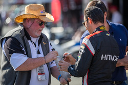 Helio Castroneves, Team Penske Chevrolet firma autografi