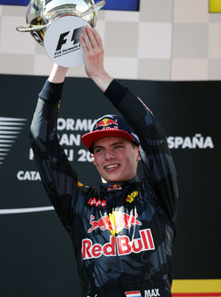 Winnaar Max Verstappen, Red Bull Racing viert op het podium