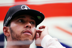 Winnaar Lewis Hamilton, Mercedes AMG F1 op het podium