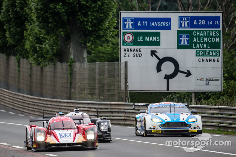Renn-Action in Le Mans