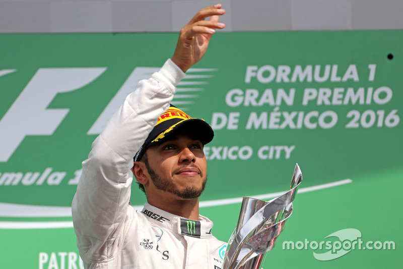 Podium: 1. Lewis Hamilton, Mercedes AMG F1