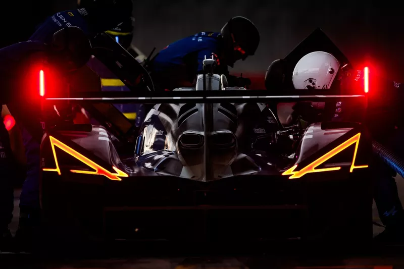 N° 35 Alpine Endurance Team Alpine A424 : Antonio Felix Da Costa, Ferdinand Habsburg, Charles Milesi