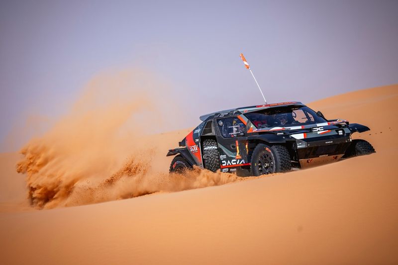 #219 I Dacia Sandriders Dacia: Sebastien Loeb, Edouard Boulanger