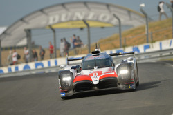 #8 Toyota Gazoo Racing Toyota TS050: Sébastien Buemi, Kazuki Nakajima, Fernando Alonso, Jose Maria Lopez, Anthony Davidson