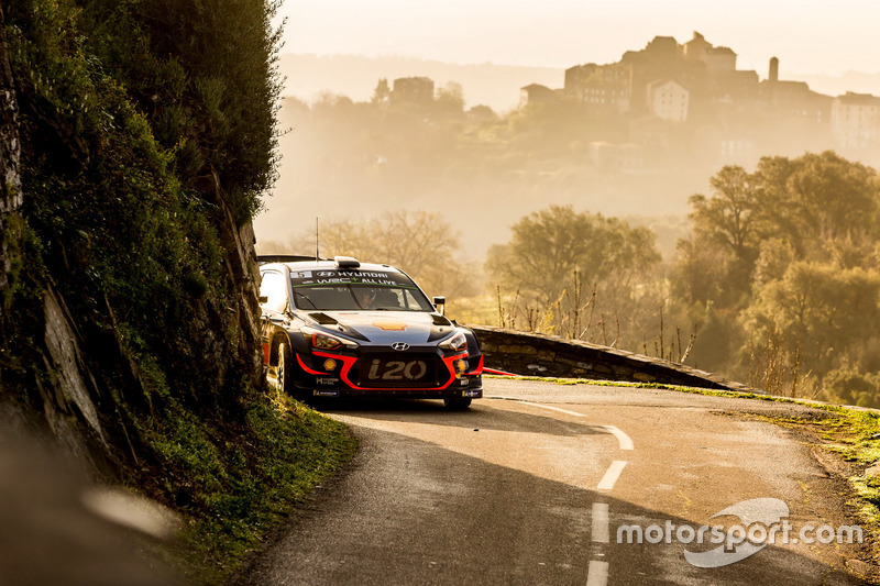 Тьєррі Ньовілль, Ніколя Жильсуль, Hyundai Motorsport Hyundai i20 Coupe WRC
