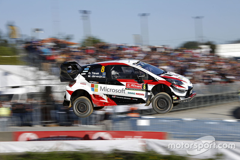 Отт Тянак и Мартин Ярвеоя, Toyota Yaris WRC