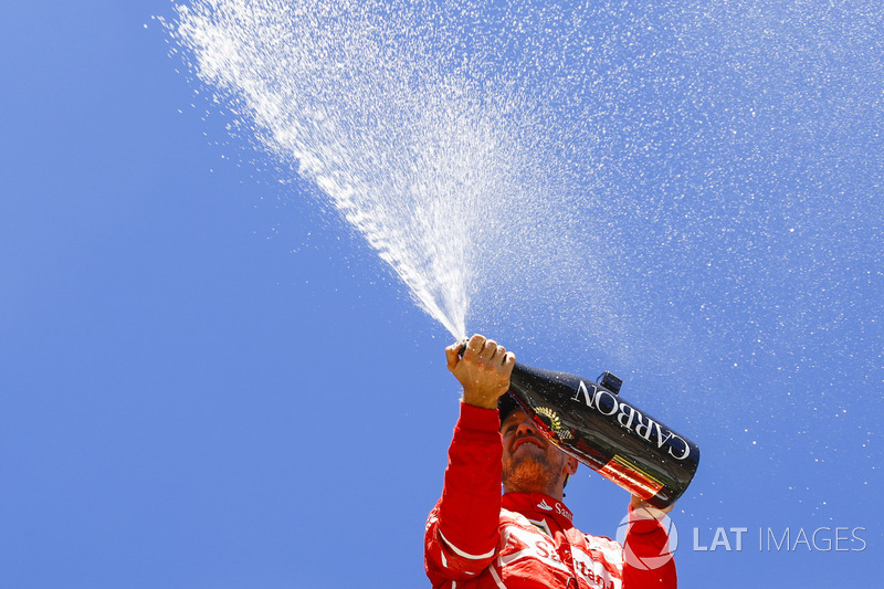 Podio: ganador de la carrera  Sebastian Vettel, Ferrari