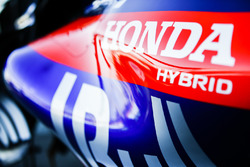 Honda logo on the Toro Rosso STR13 Honda