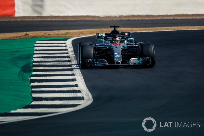 Lewis Hamilton, Mercedes-AMG F1 W09