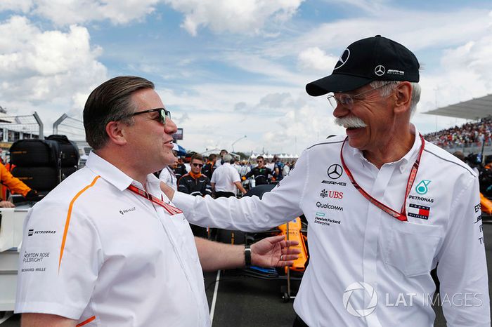 Zak Brown, CEO de McLaren Technology Group, y Dr Dieter Zetsche, CEO de Mercedes Benz