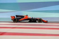 Oliver Turvey, McLaren MCL32