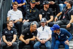 Fernando Alonso, Andretti Autosport Honda, Tony Kanaan, Chip Ganassi Racing Honda