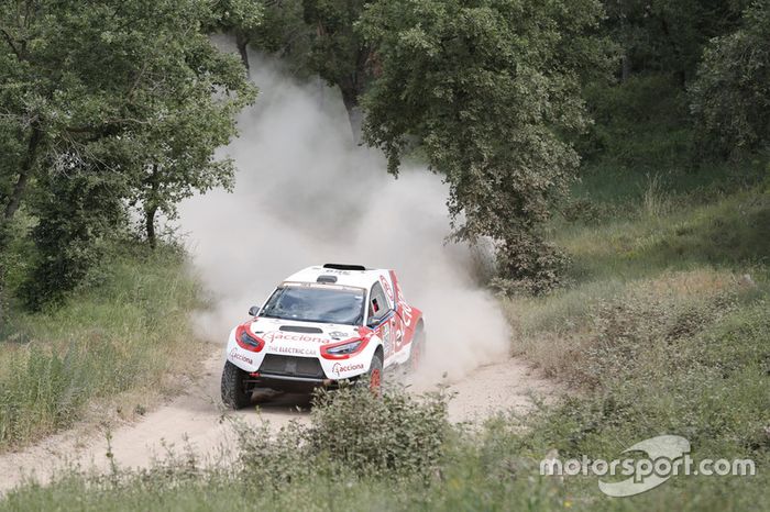 El Acciona 100% Ecopowered entrenando