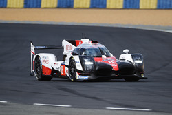 #8 Toyota Gazoo Racing Toyota TS050 Hybrid: Anthony Davidson, Sébastien Buemi, Kazuki Nakajima
