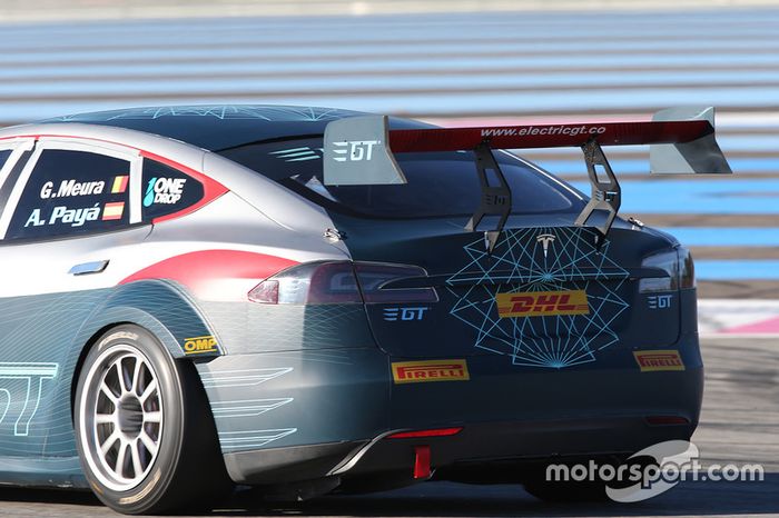 El Tesla Model S P85  en Paul Ricard